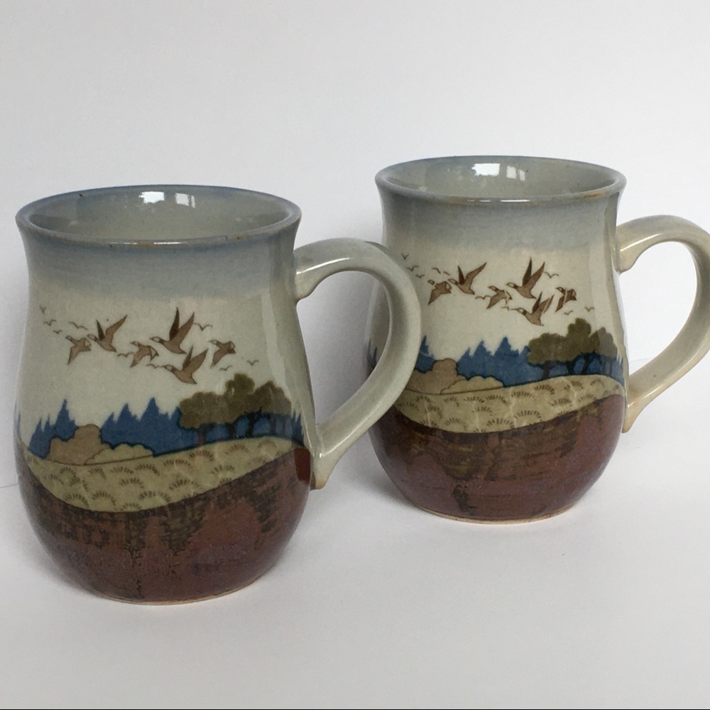Geese mugs 2 ceramic stoneware coffee cups brown blue nature landscape EUC birds